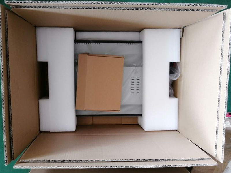 15 英寸宽工业显示器 (Image 6)